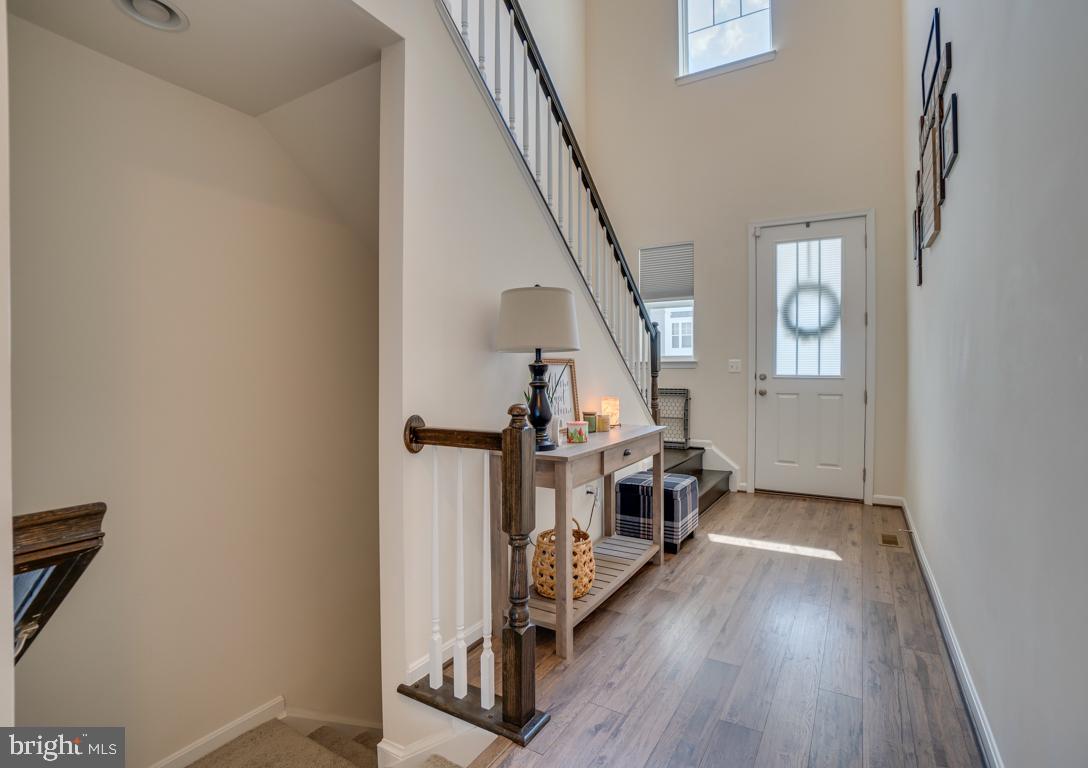 EMBREY MILL - Residential Lease