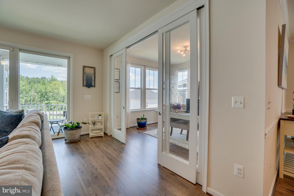 EMBREY MILL - Residential Lease