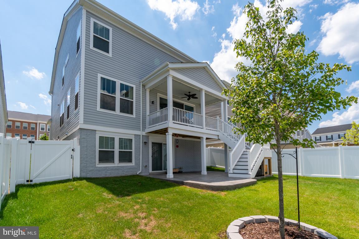 EMBREY MILL - Residential Lease