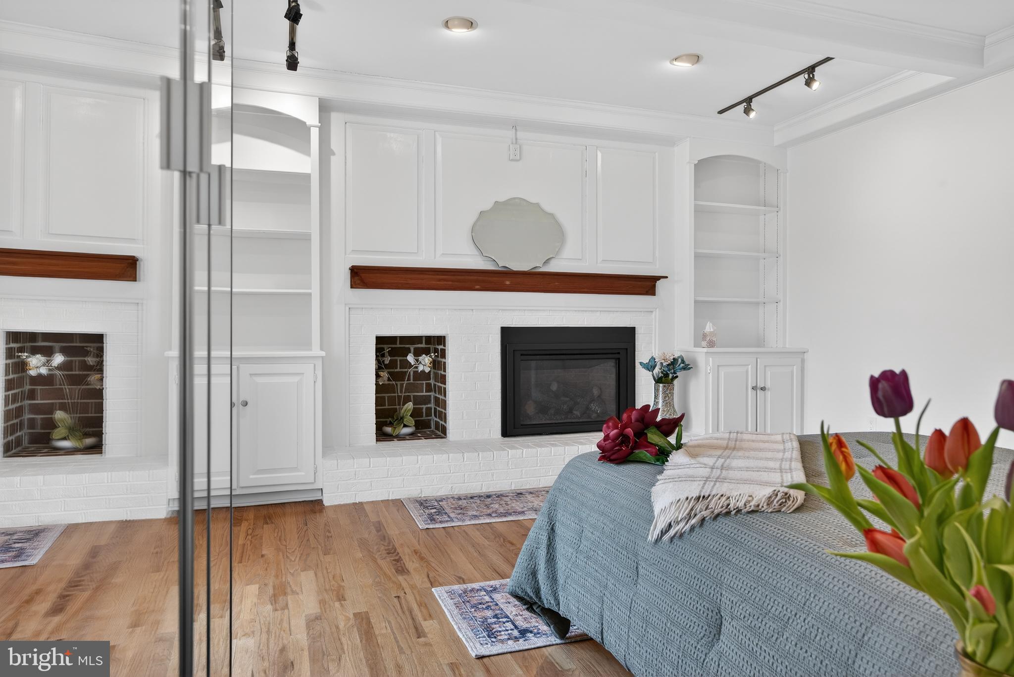 SYCAMORE FARM - Residential