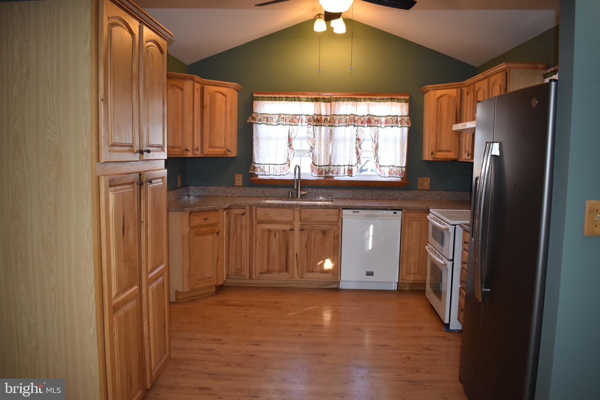 MONTGOMERY TWP - Residential Lease