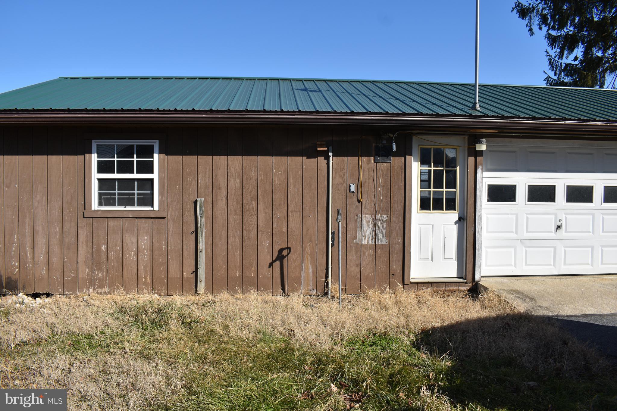 MONTGOMERY TWP - Residential Lease