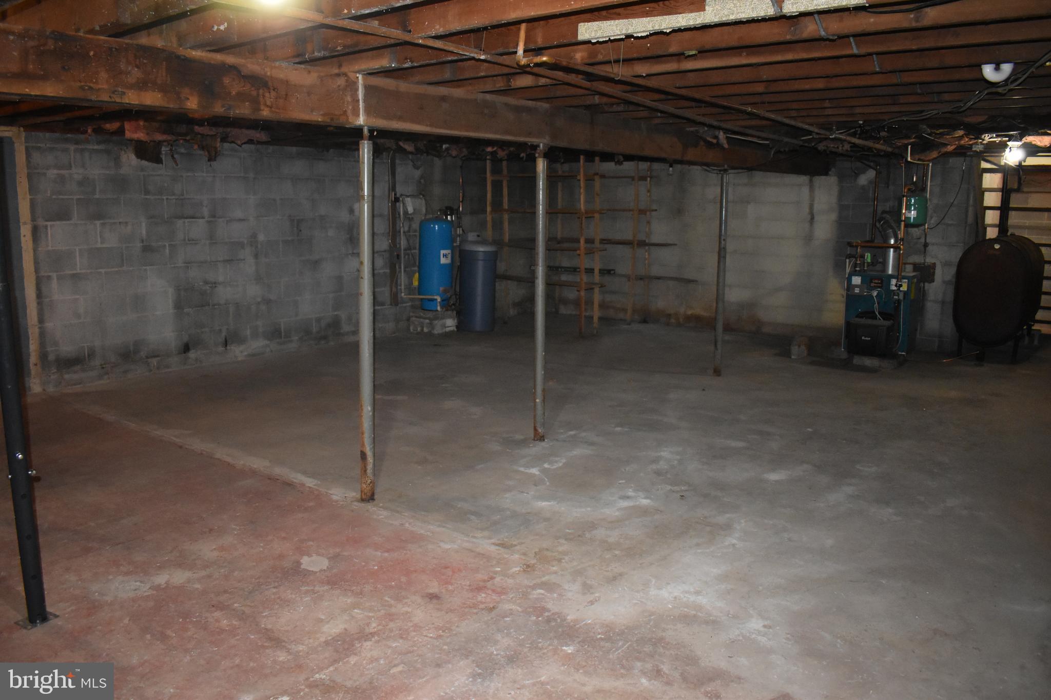 MONTGOMERY TWP - Residential Lease