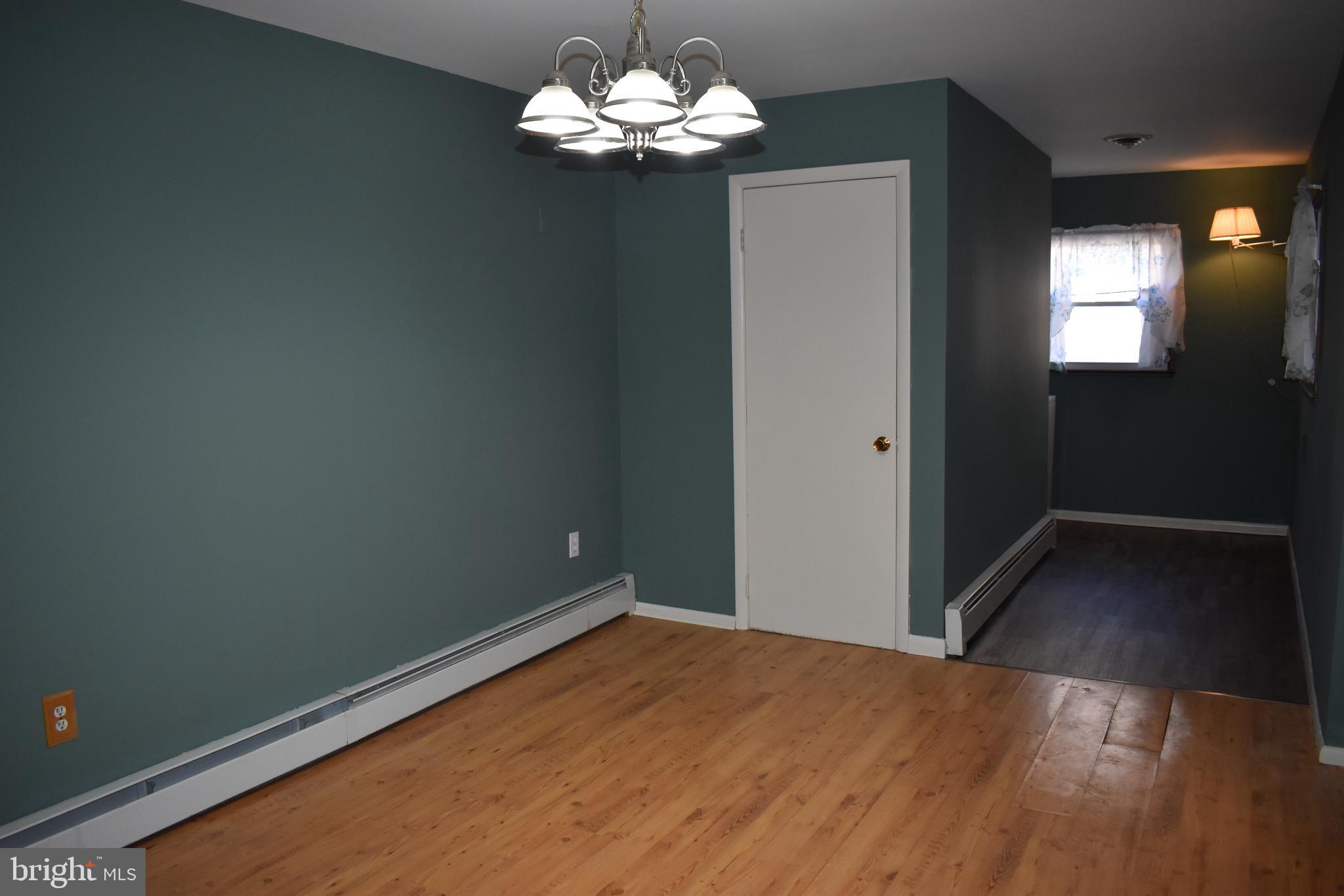 MONTGOMERY TWP - Residential Lease