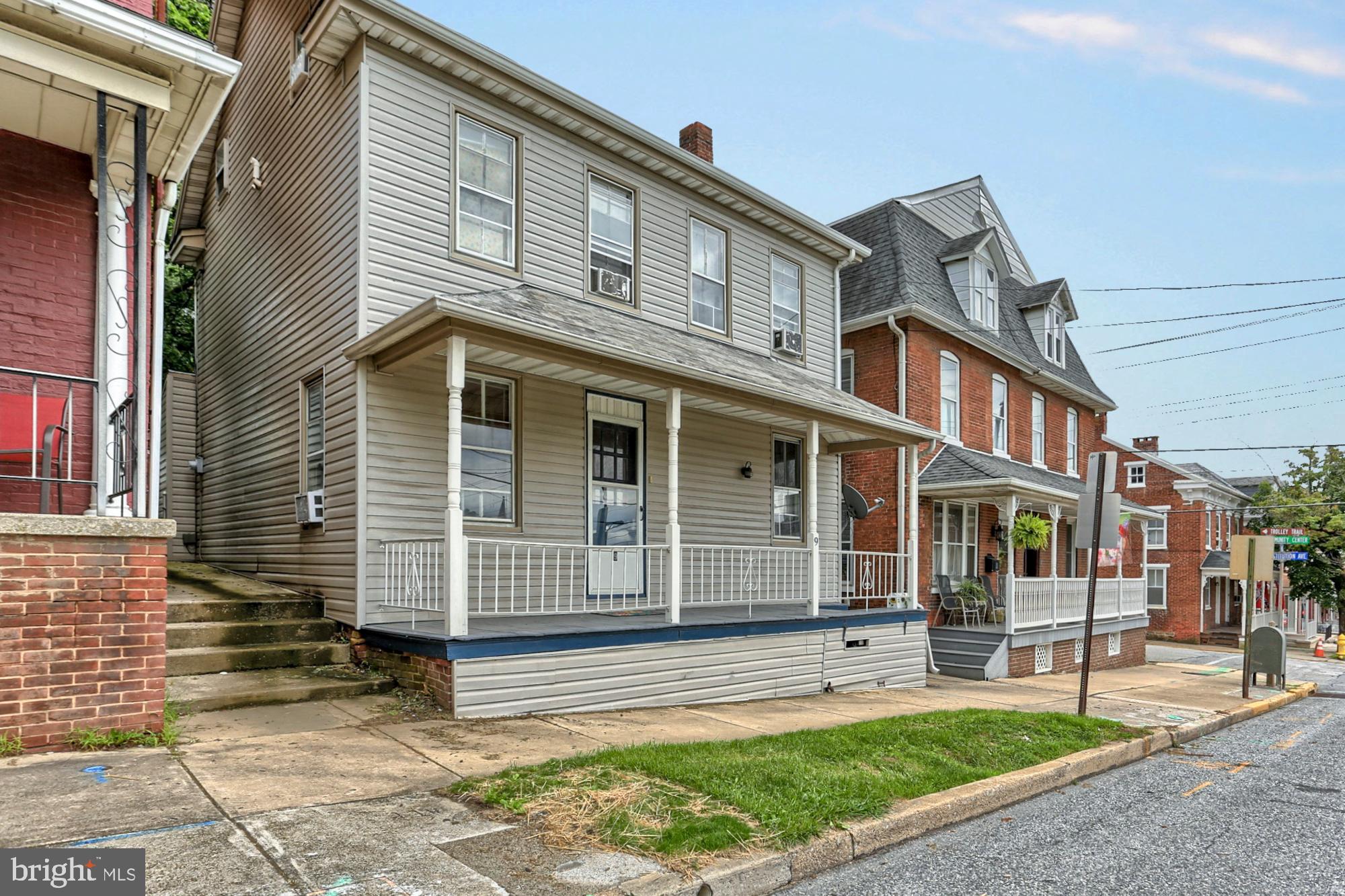 SPRING GROVE BORO - Residential