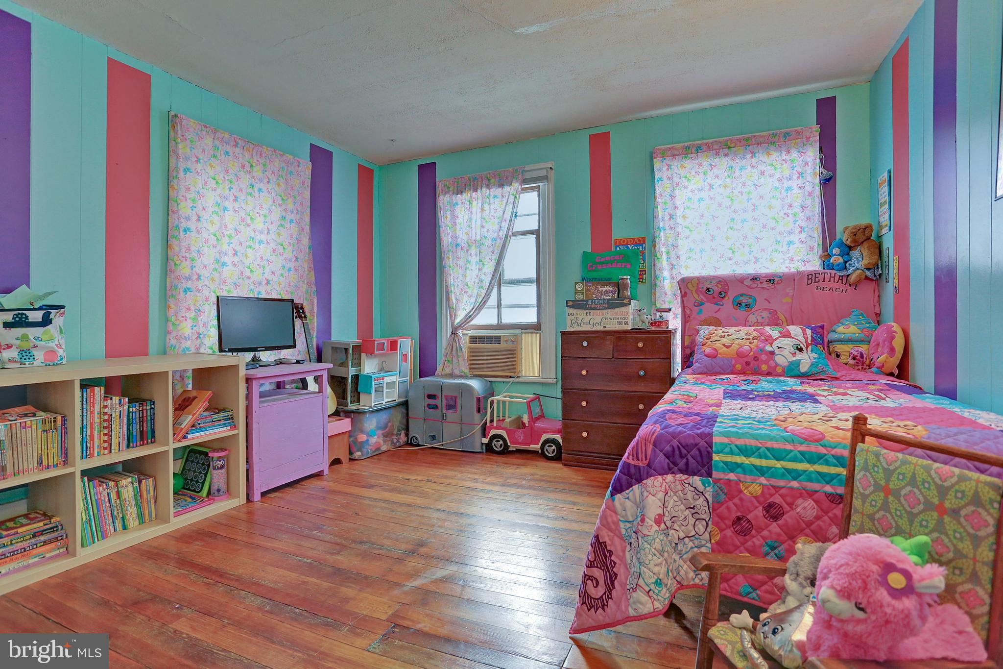 SPRING GROVE BORO - Residential