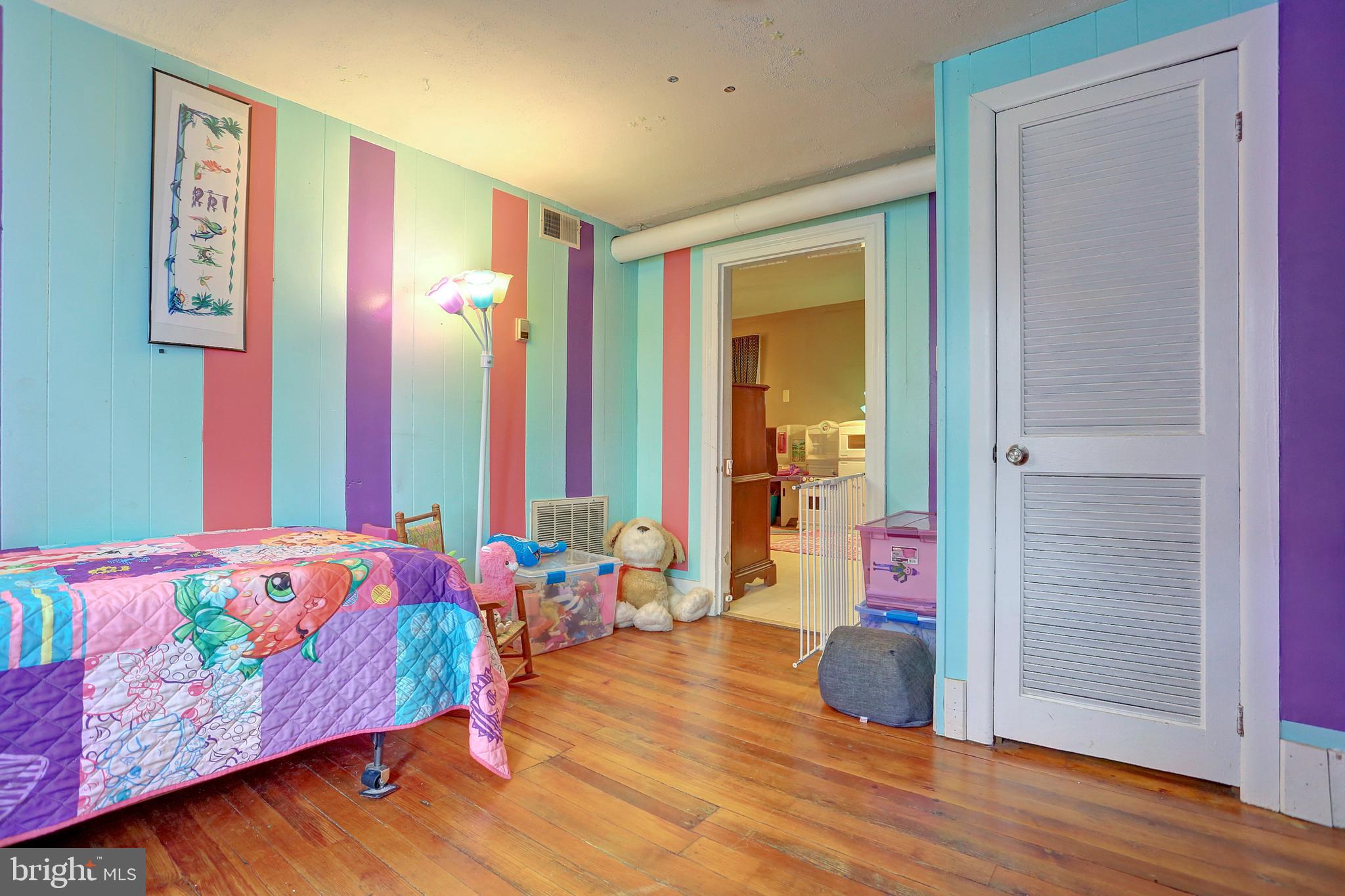 SPRING GROVE BORO - Residential