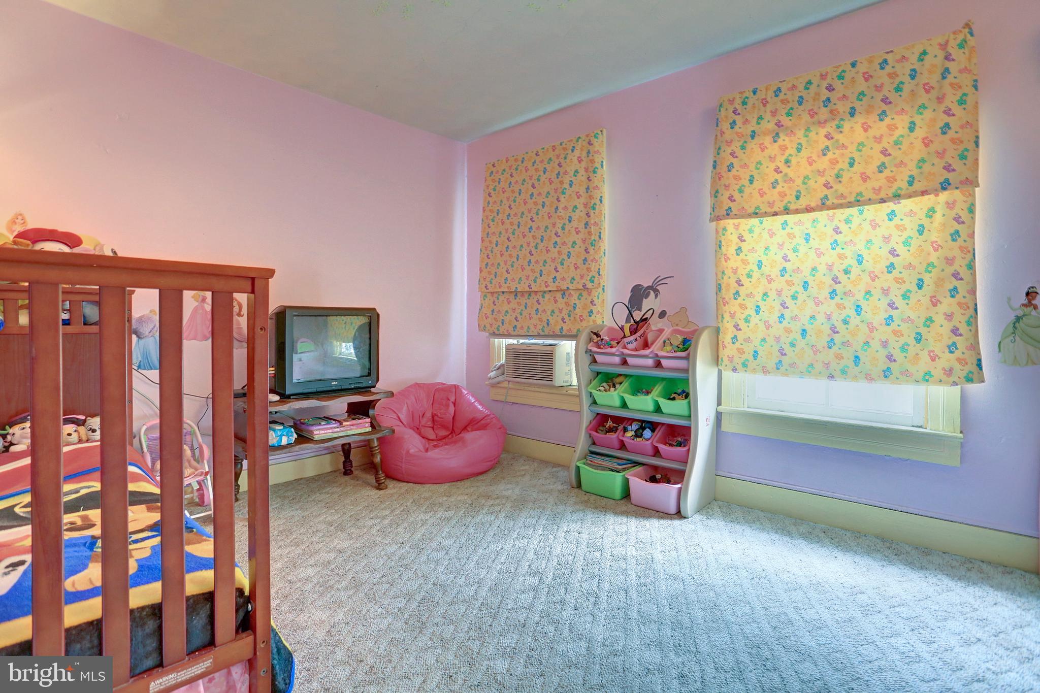 SPRING GROVE BORO - Residential