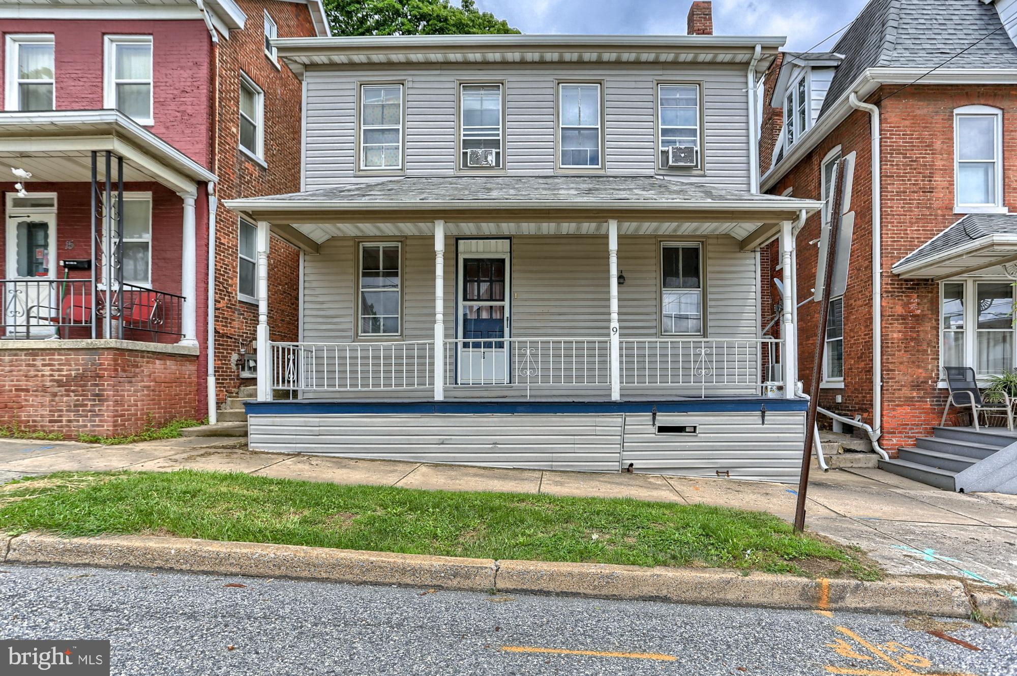 SPRING GROVE BORO - Residential