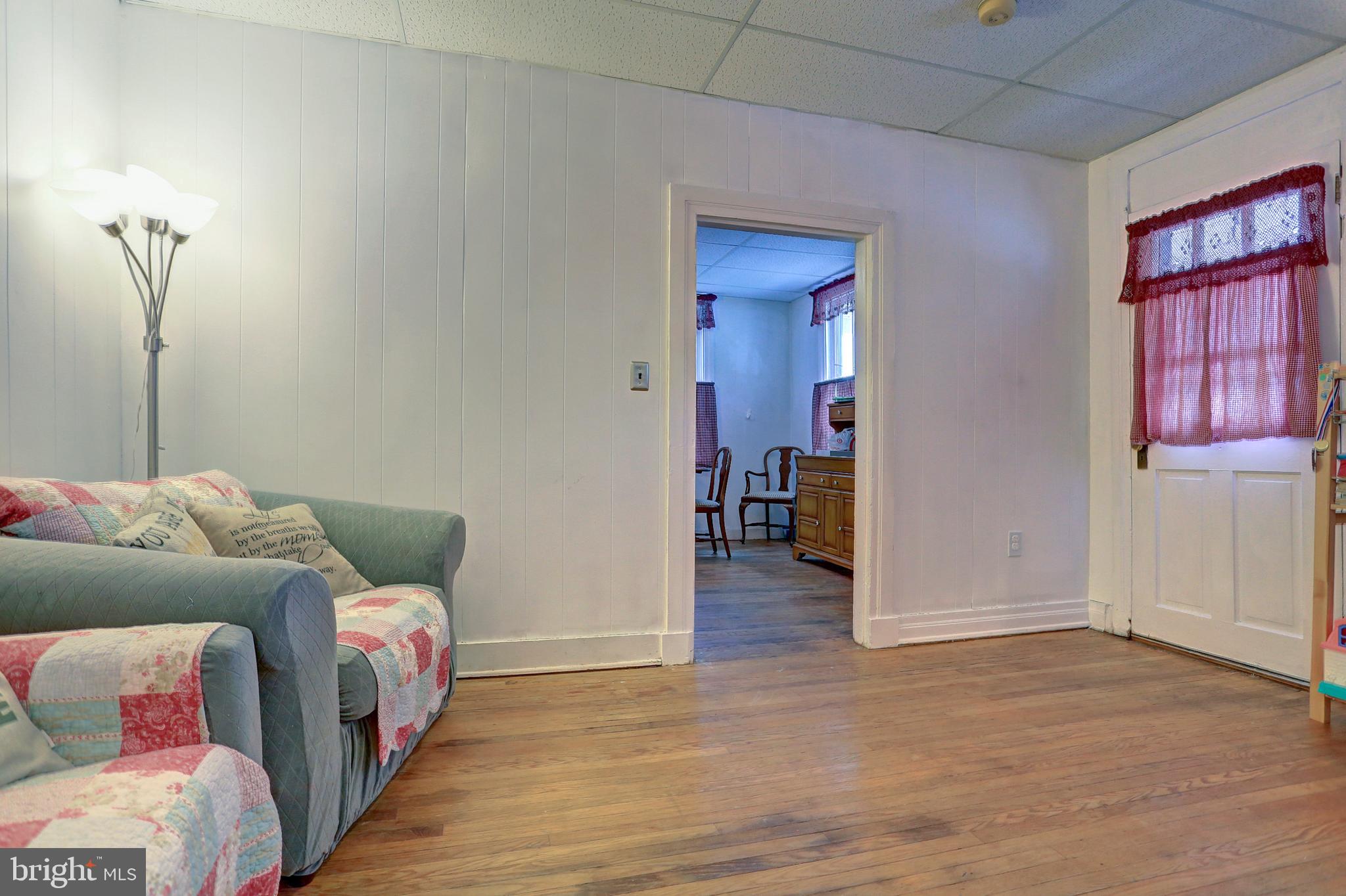 SPRING GROVE BORO - Residential