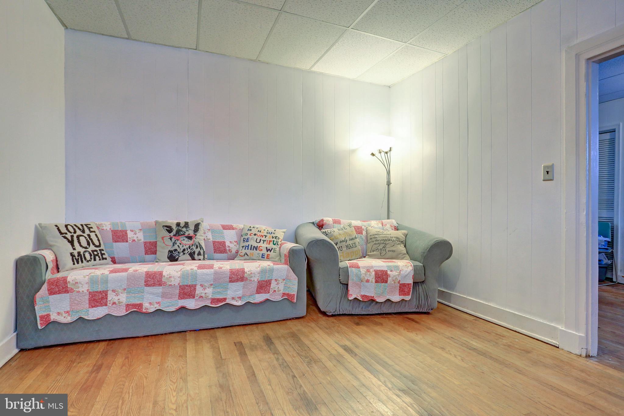 SPRING GROVE BORO - Residential