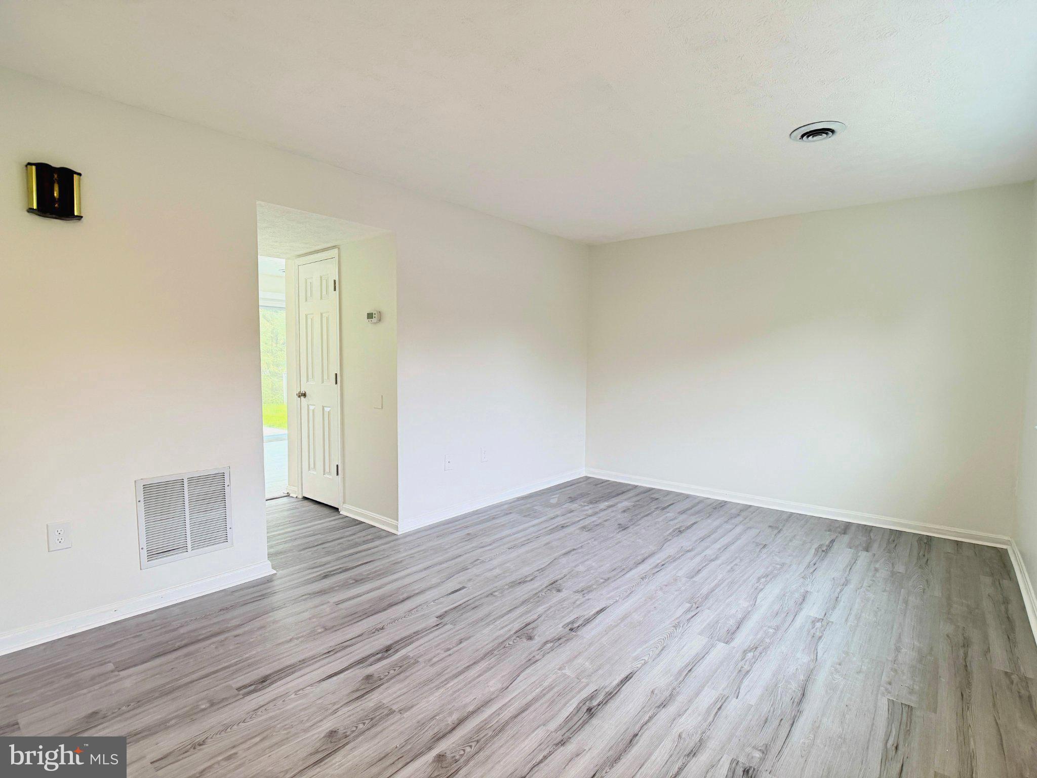 304 ASH HOLLOW DRIVE