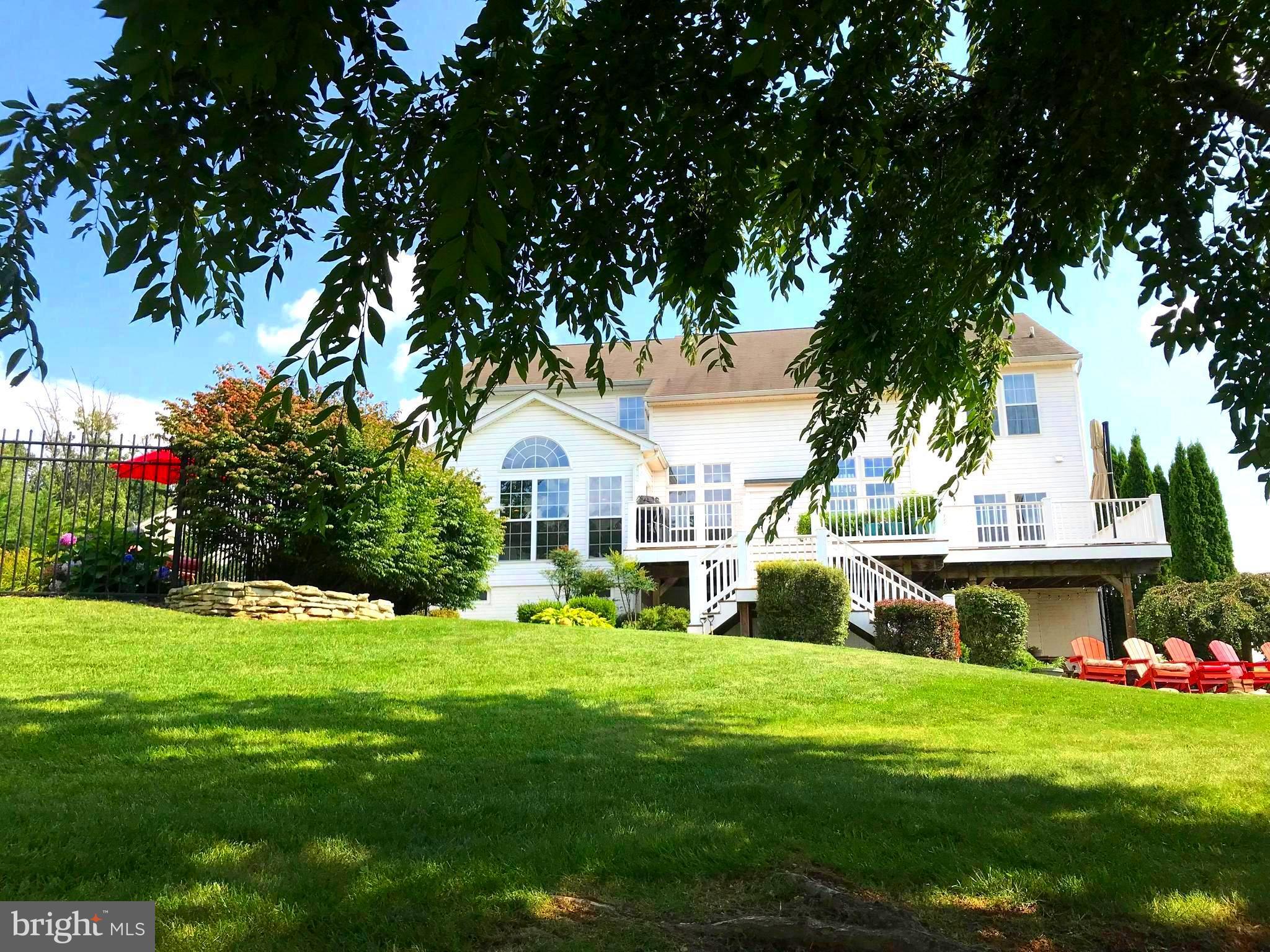 SOUTH POINTE II - Residential