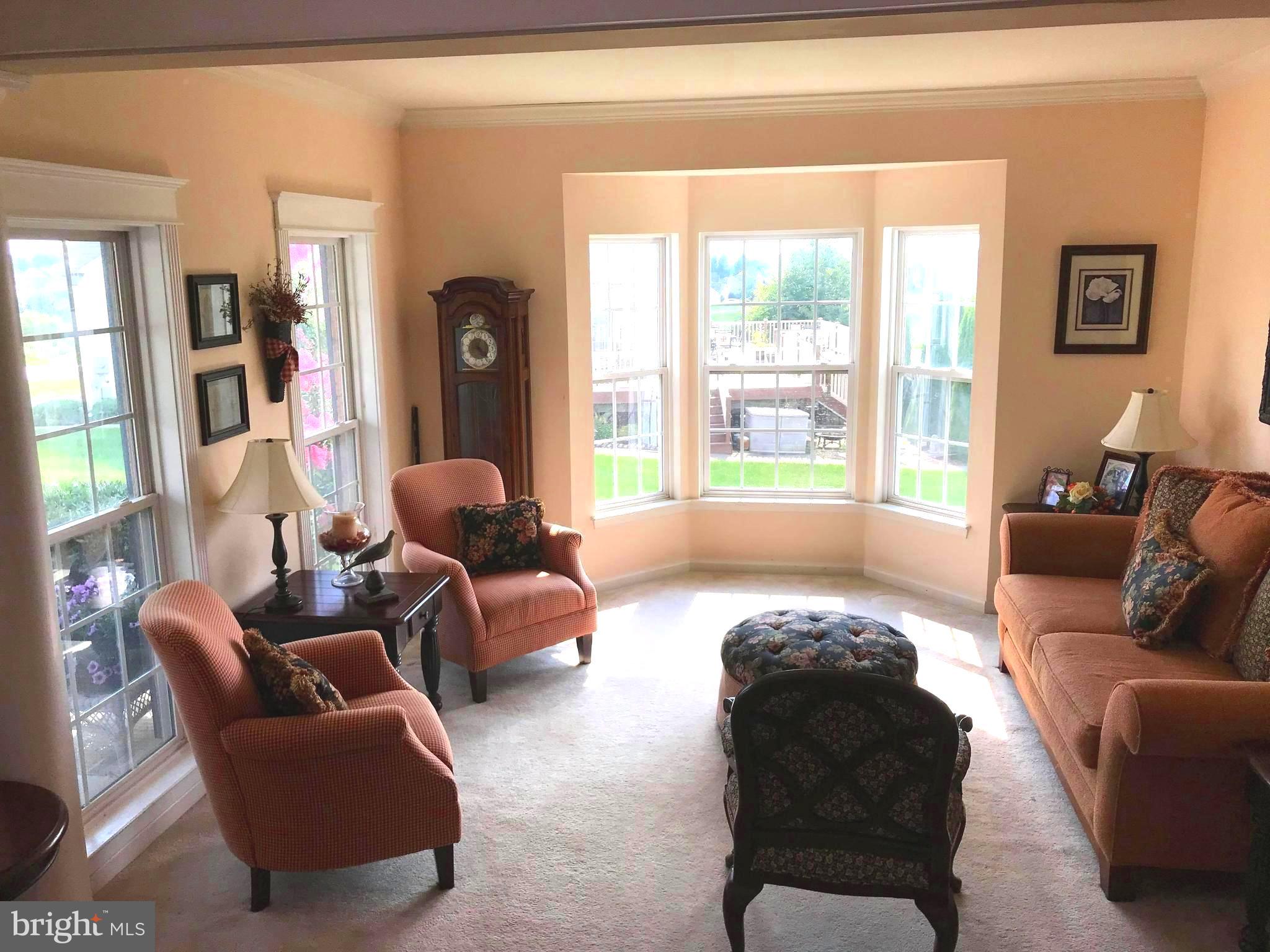 SOUTH POINTE II - Residential