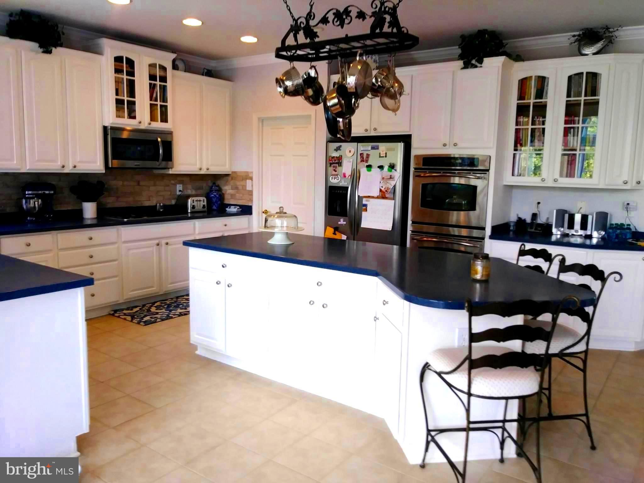 SOUTH POINTE II - Residential