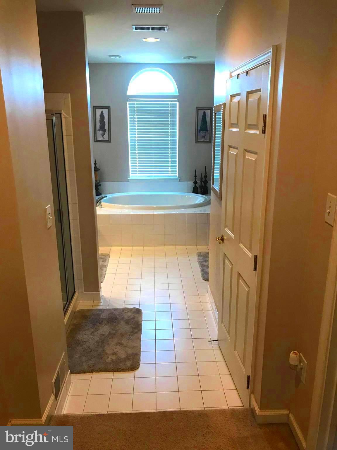 SOUTH POINTE II - Residential