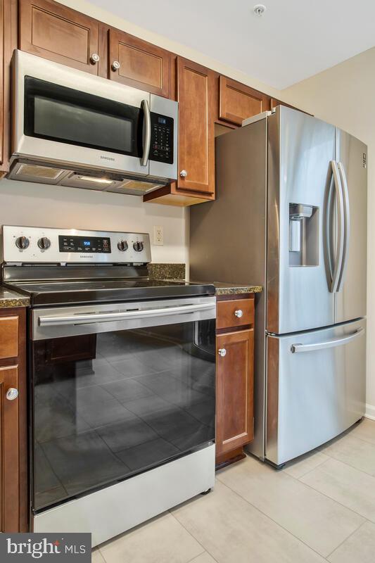 PINEY ORCHARD - Residential Lease