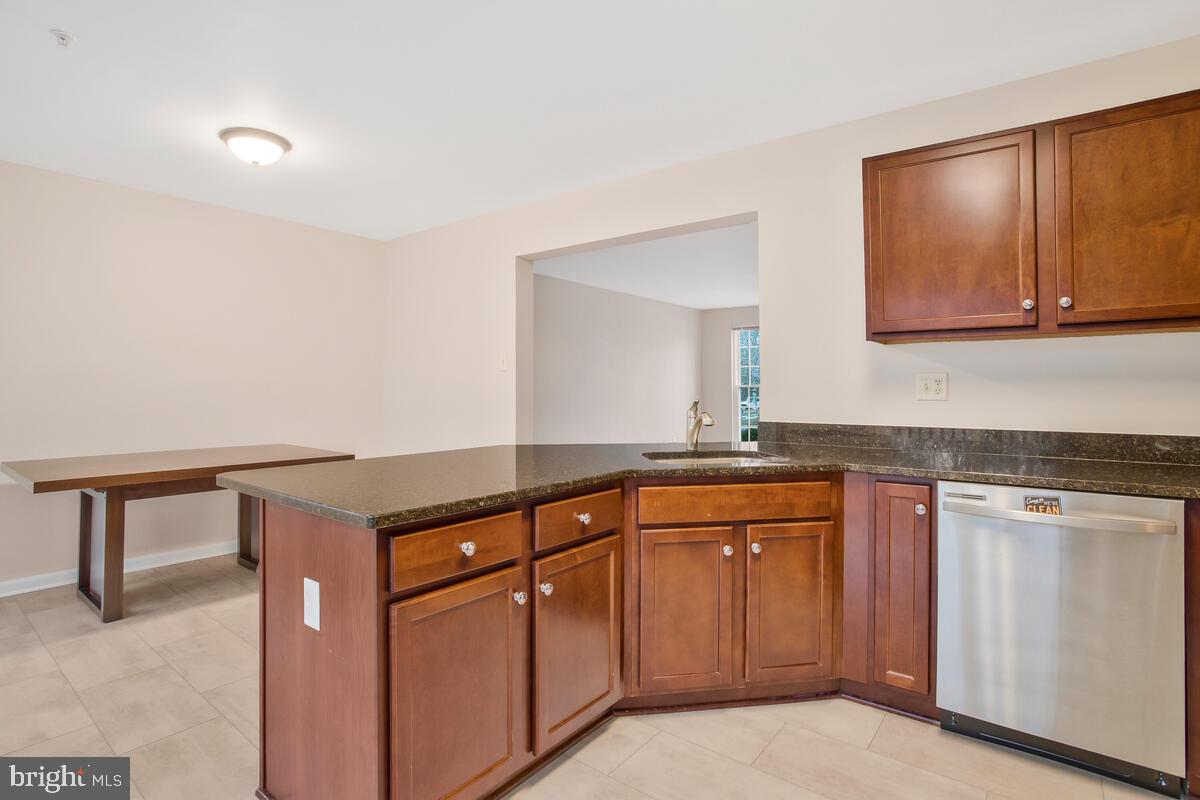 PINEY ORCHARD - Residential Lease