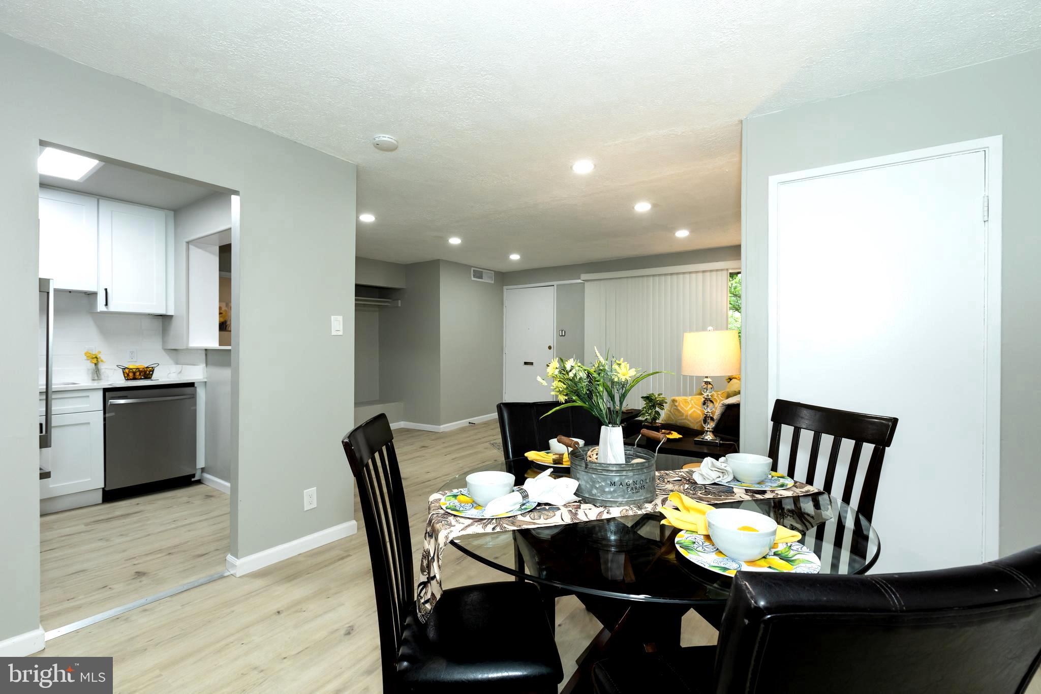 WOODMONT SPRINGS - Residential