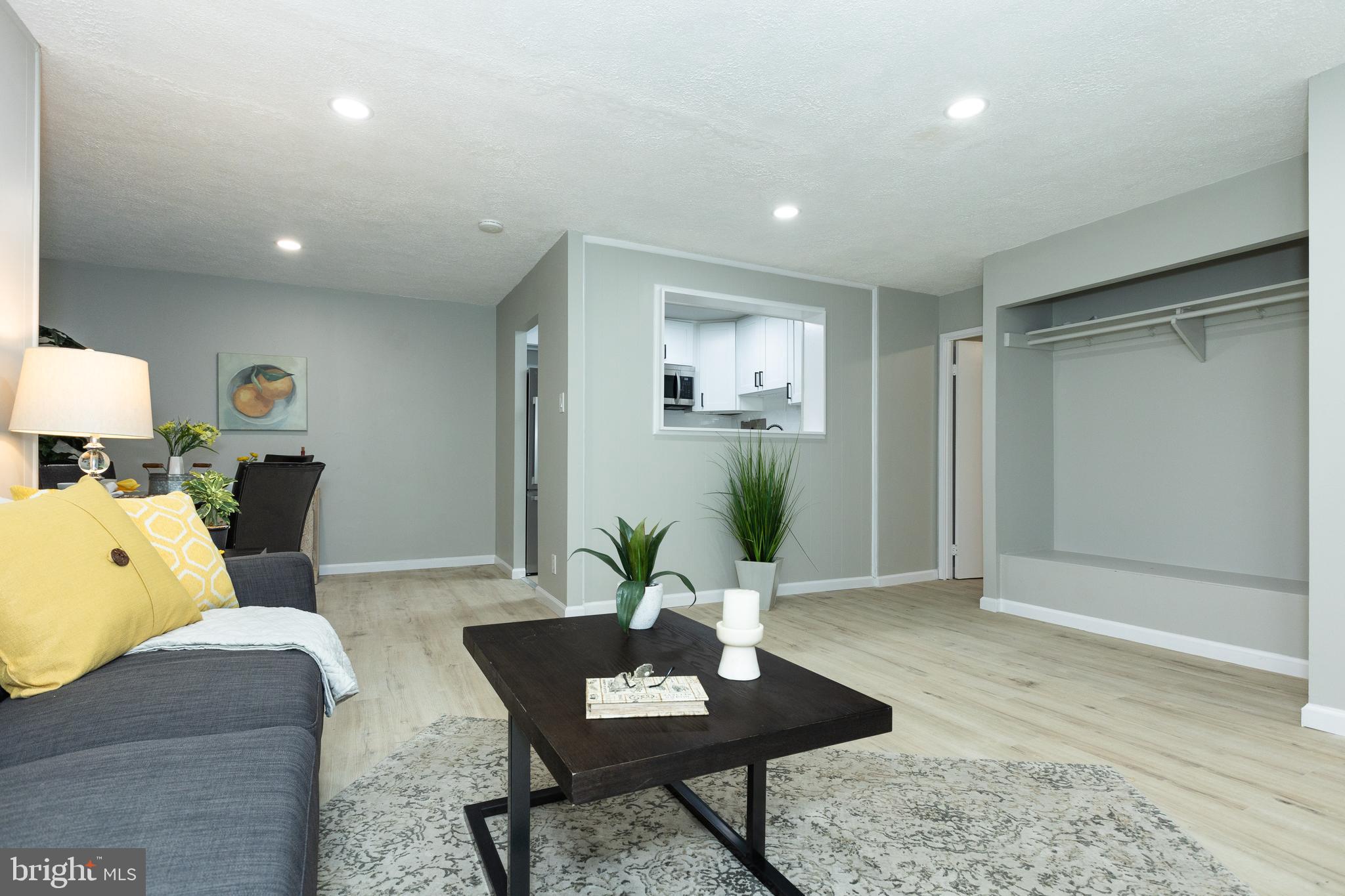 WOODMONT SPRINGS - Residential