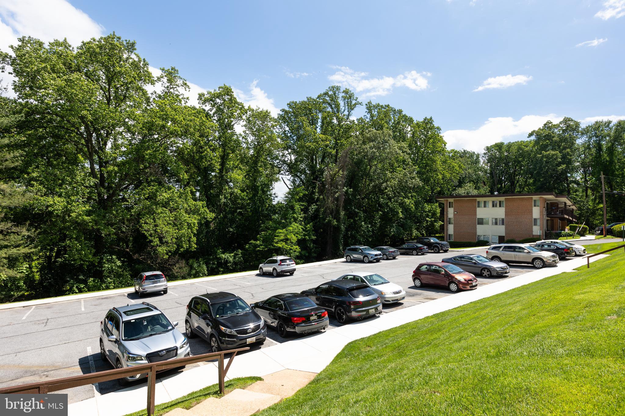 WOODMONT SPRINGS - Residential