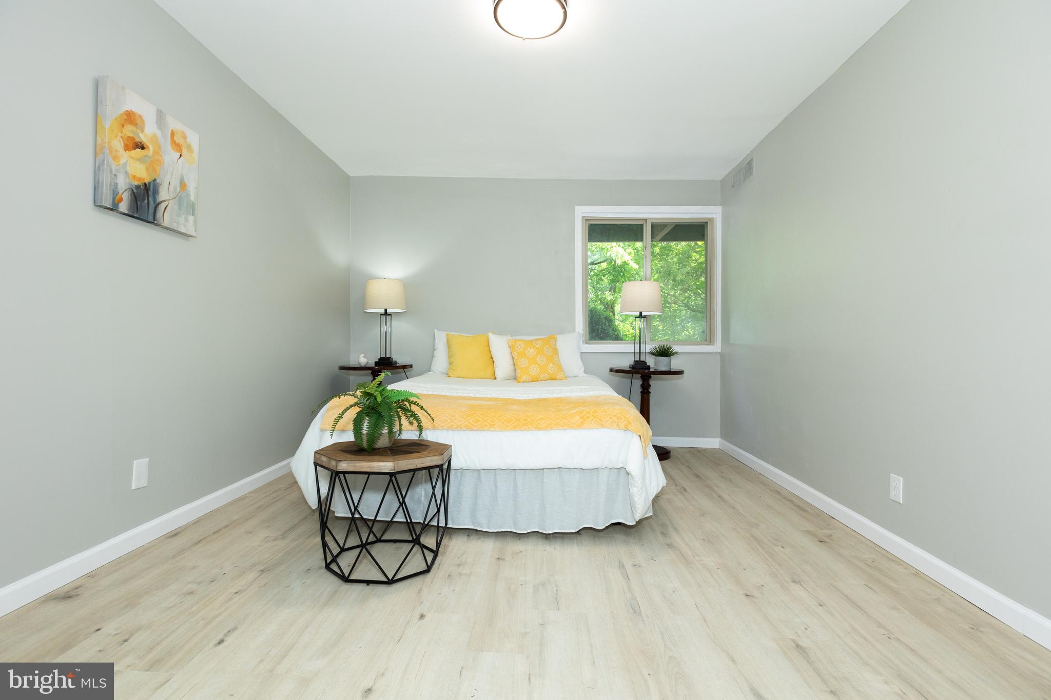 WOODMONT SPRINGS - Residential