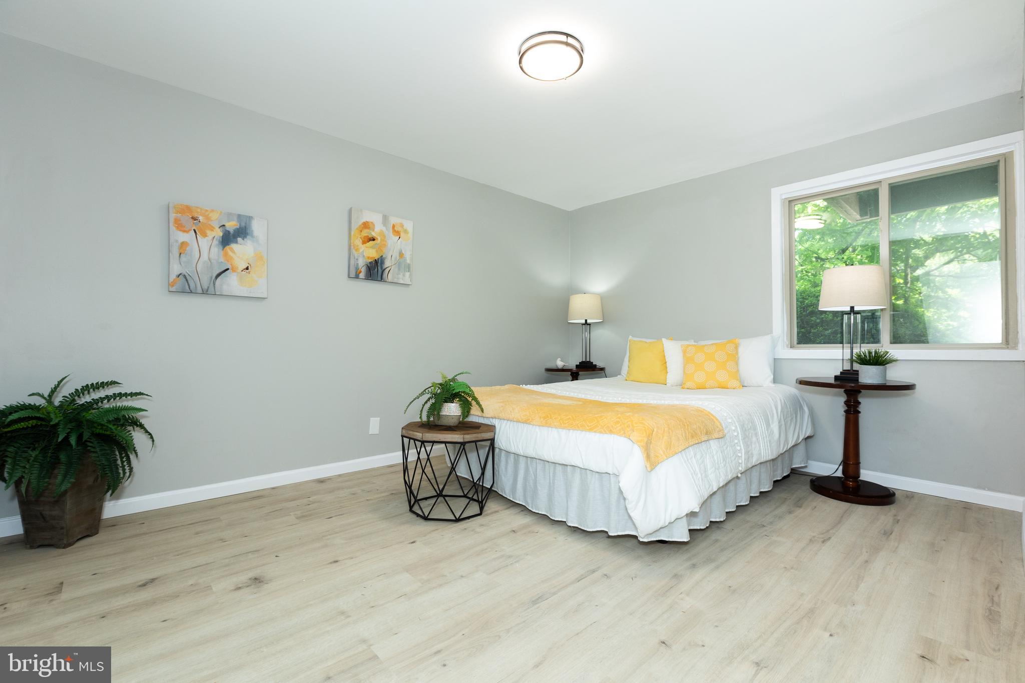 WOODMONT SPRINGS - Residential