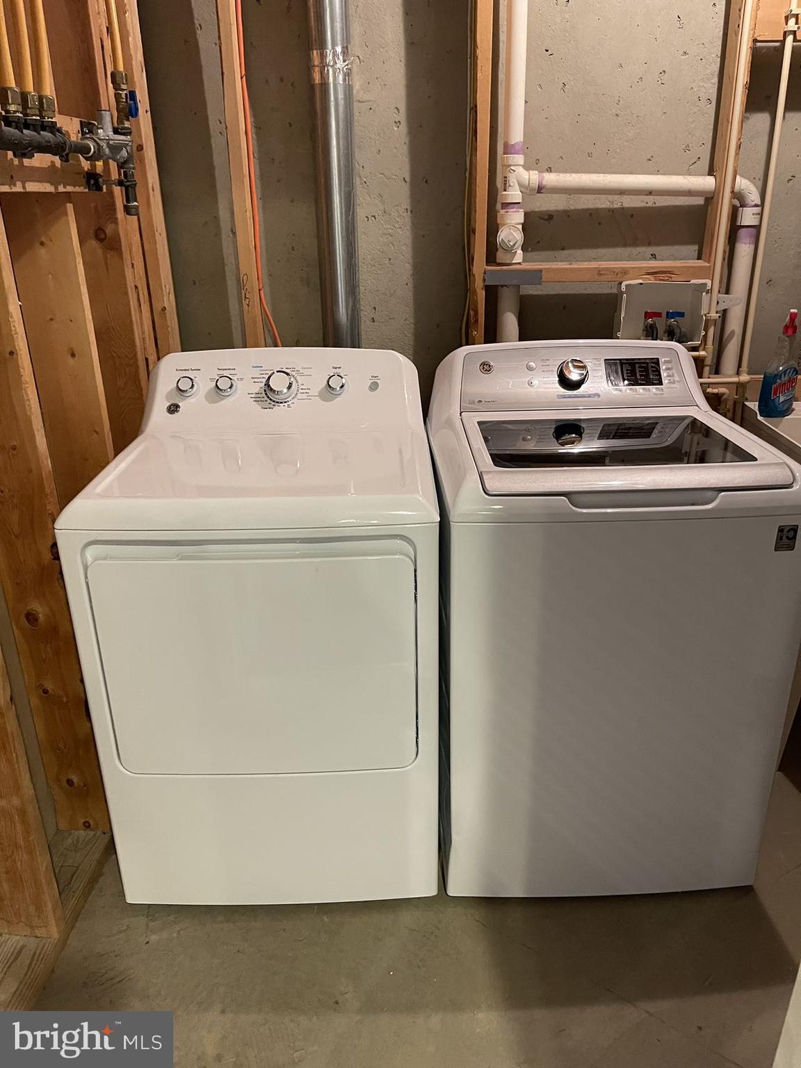 VILLAGES OF URBANA - Residential