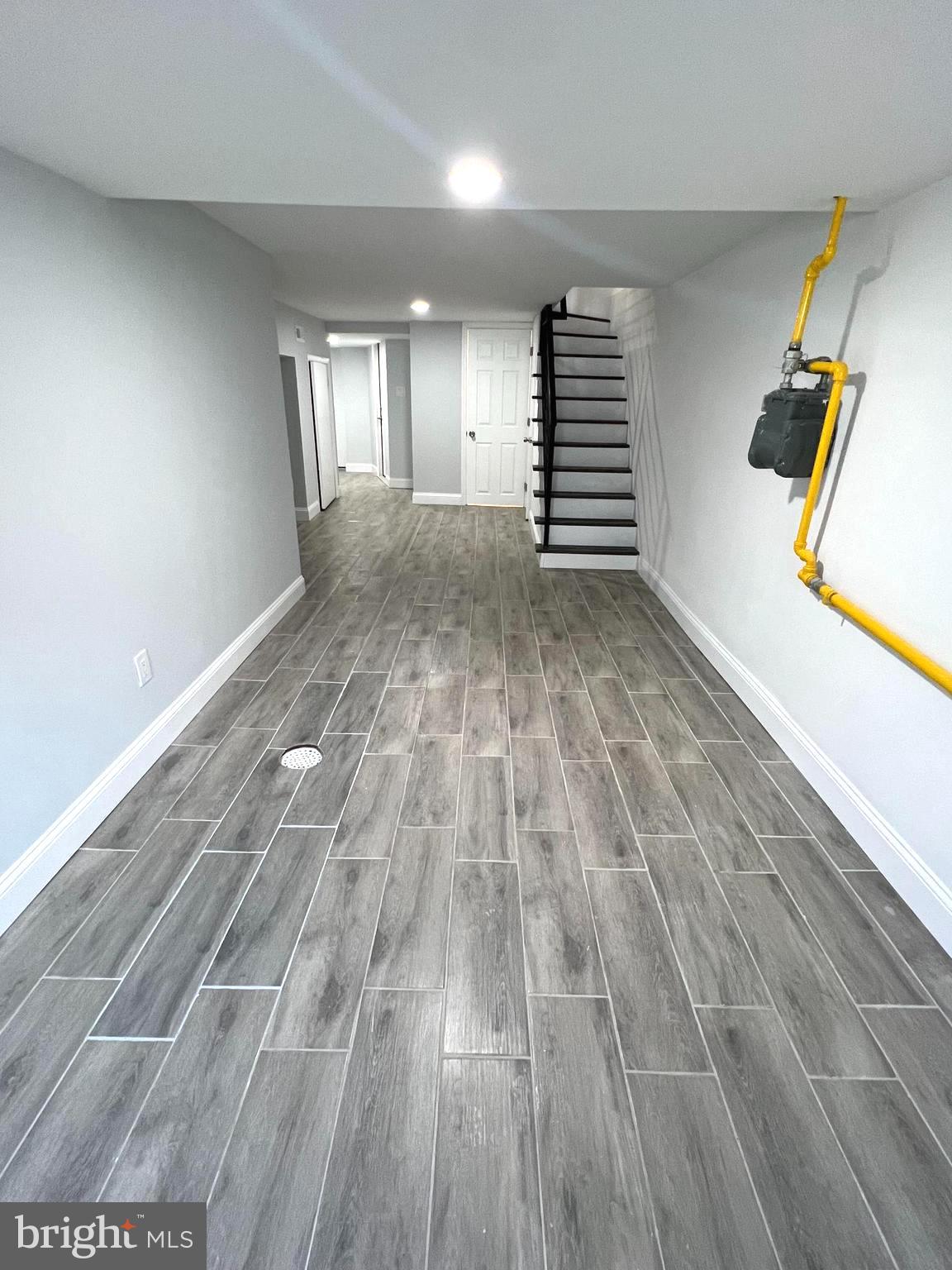 WEST OAK LANE - Residential