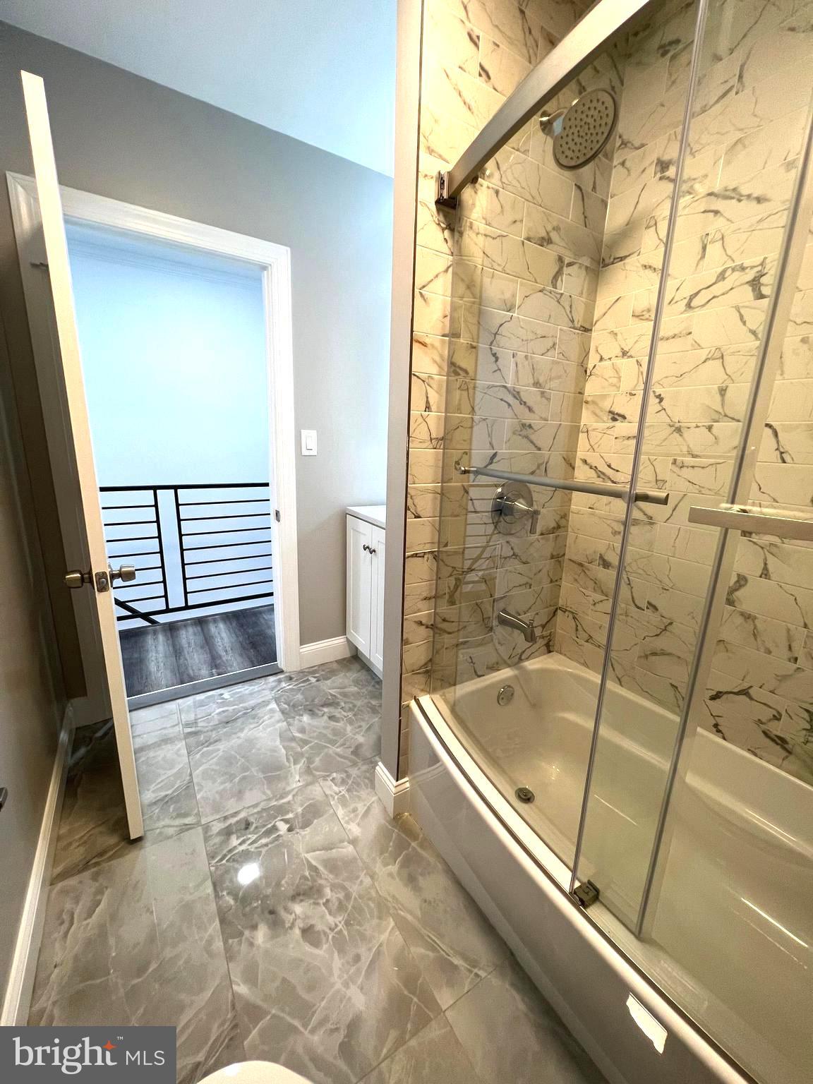 WEST OAK LANE - Residential