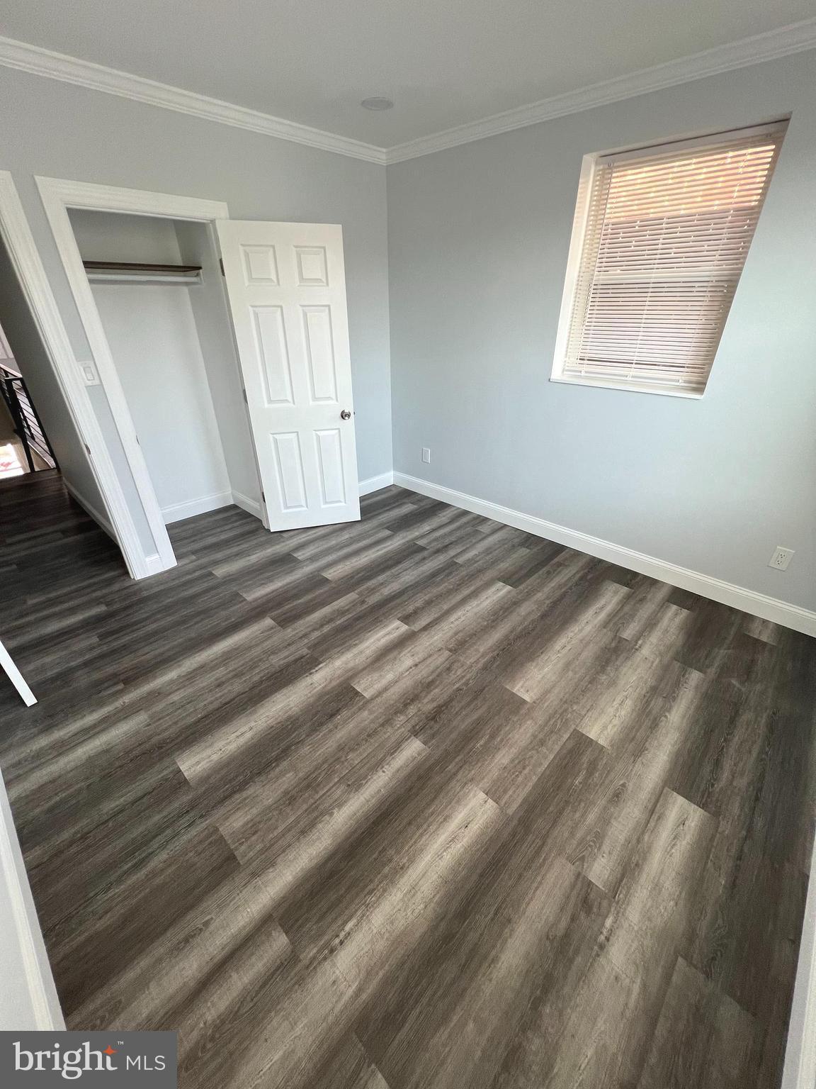 WEST OAK LANE - Residential