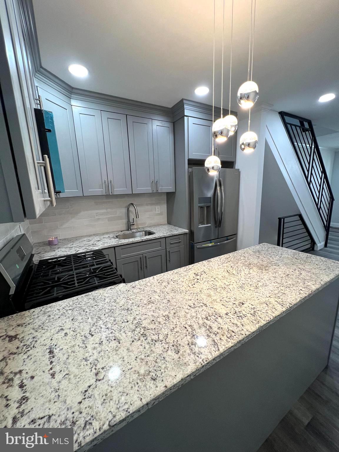 WEST OAK LANE - Residential