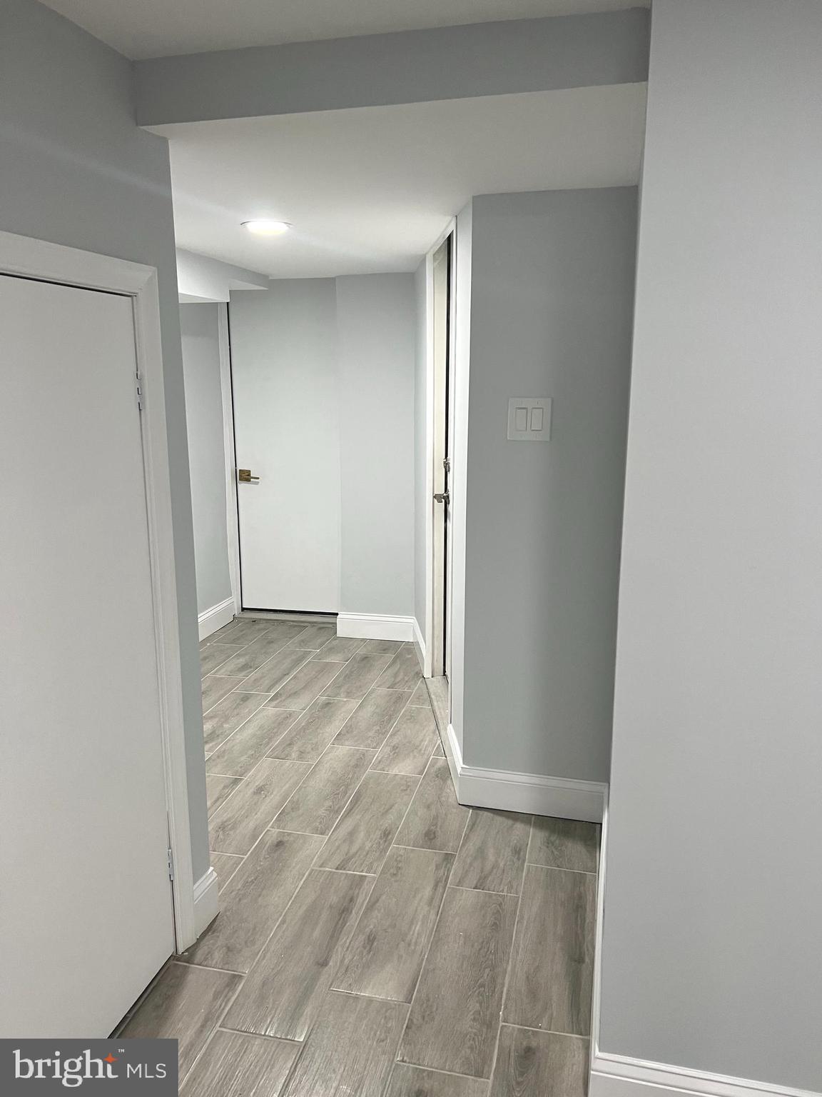 WEST OAK LANE - Residential