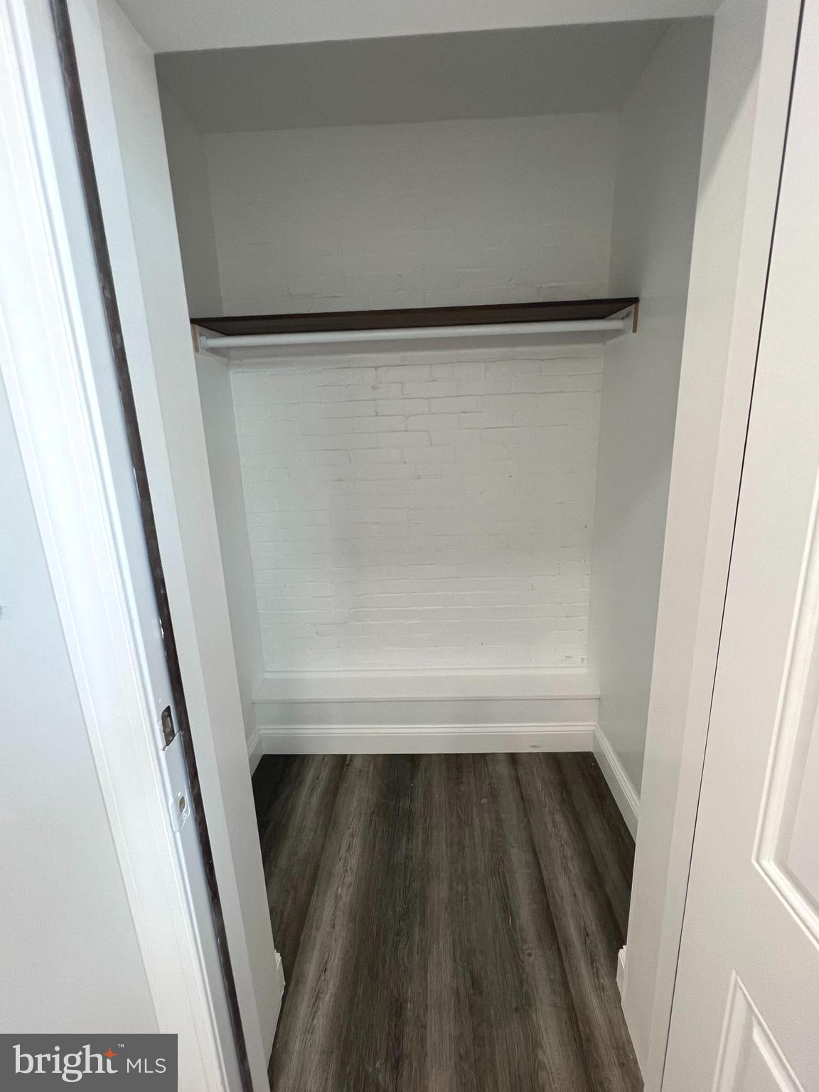 WEST OAK LANE - Residential