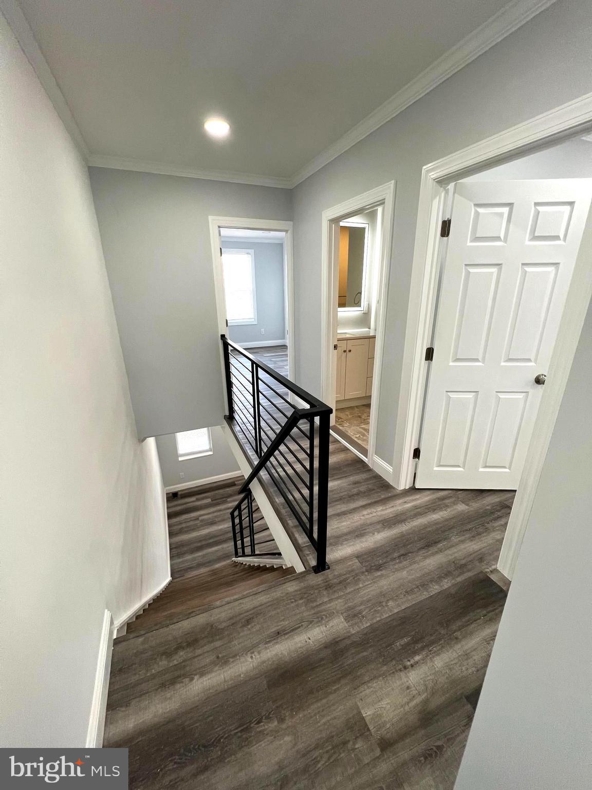 WEST OAK LANE - Residential