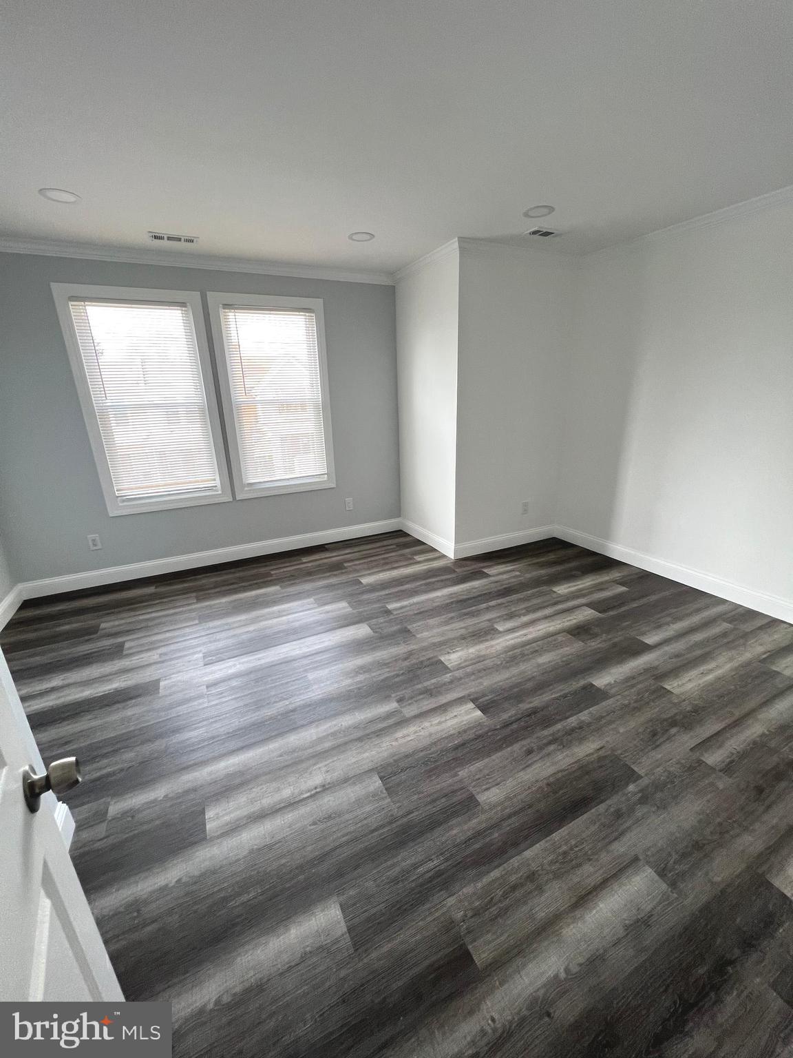 WEST OAK LANE - Residential