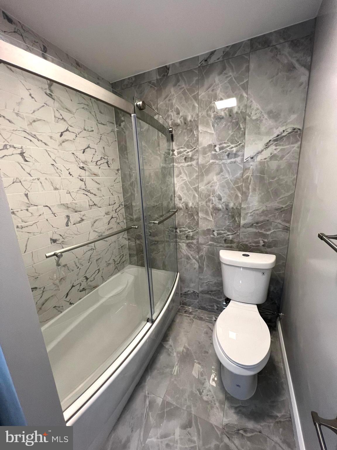 WEST OAK LANE - Residential