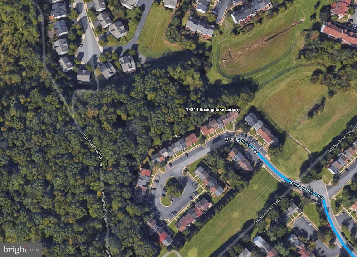 LONDON TOWN WEST - Residential Lease