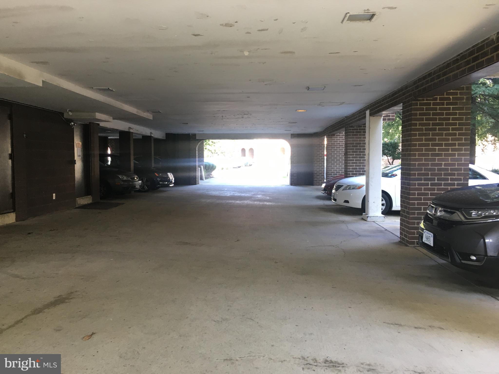 RADNOR - FORT MYER HEIGHTS - Residential Lease