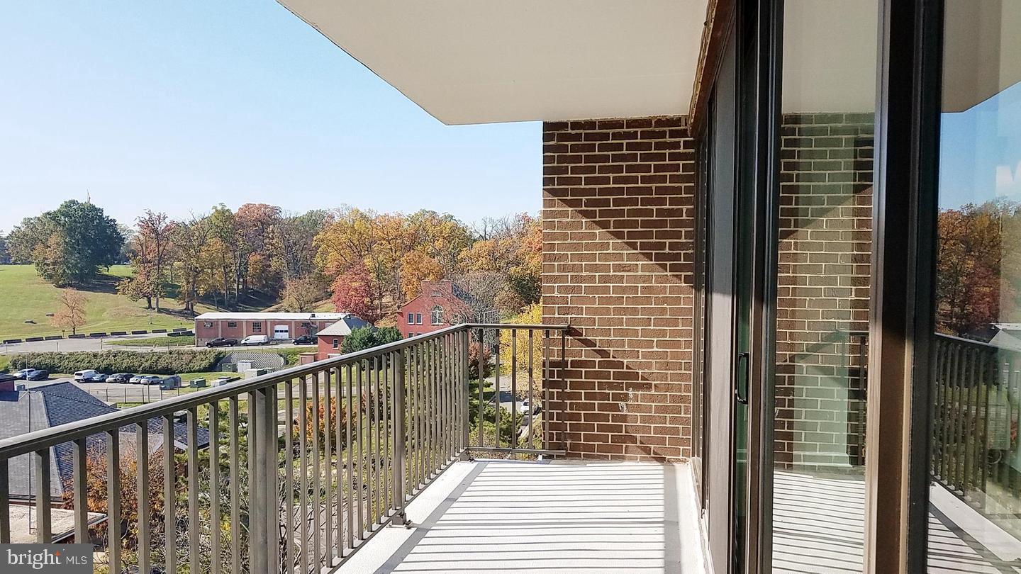 RADNOR - FORT MYER HEIGHTS - Residential Lease