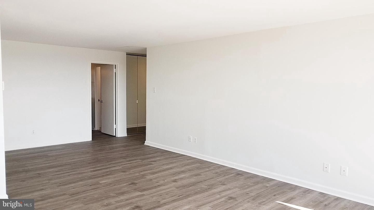 RADNOR - FORT MYER HEIGHTS - Residential Lease