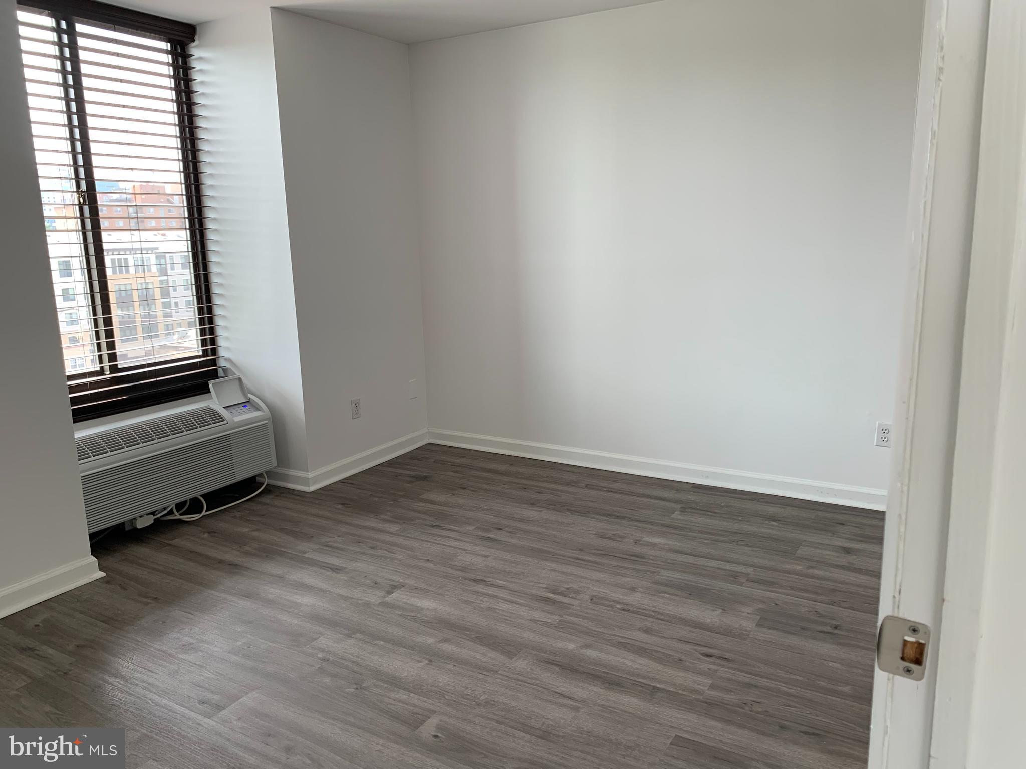 RADNOR - FORT MYER HEIGHTS - Residential Lease