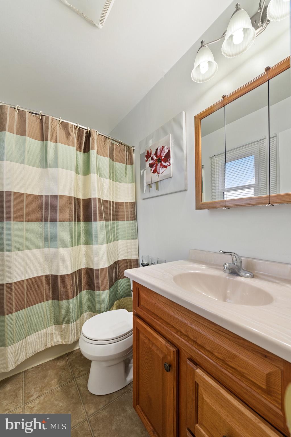 CRESTWOOD KNOLLS PH 1 - Residential