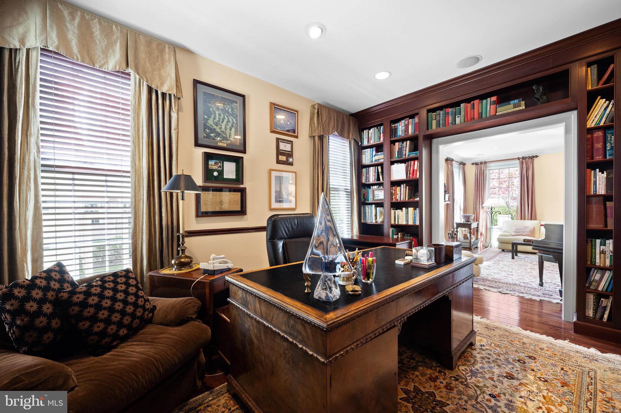 APPLEBROOK - Residential