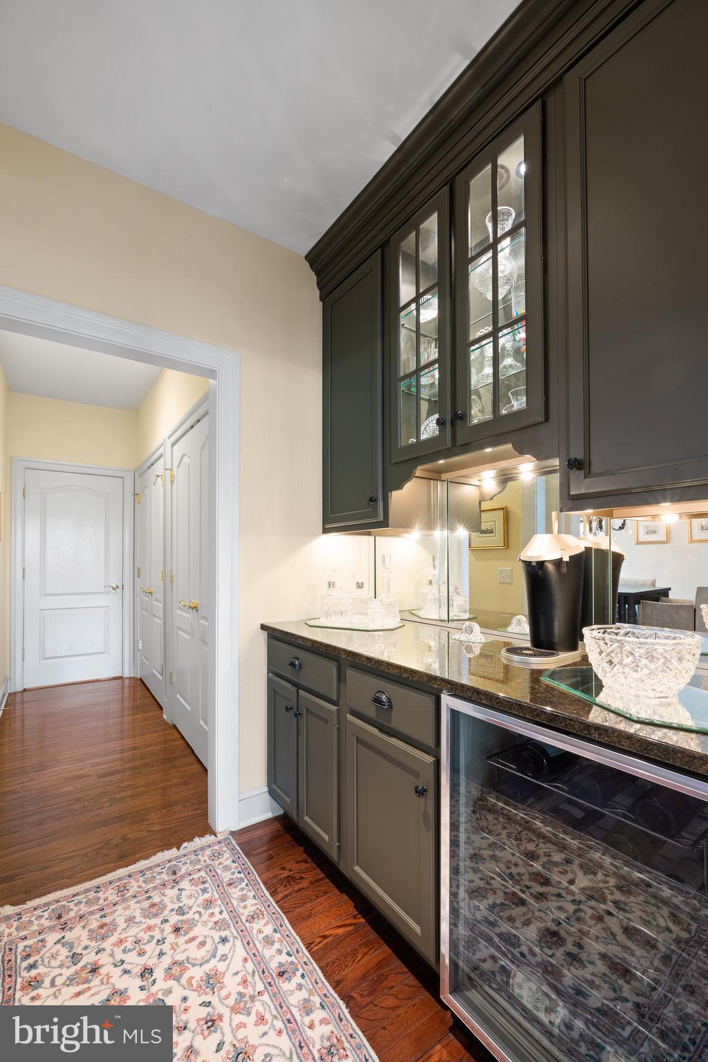 APPLEBROOK - Residential