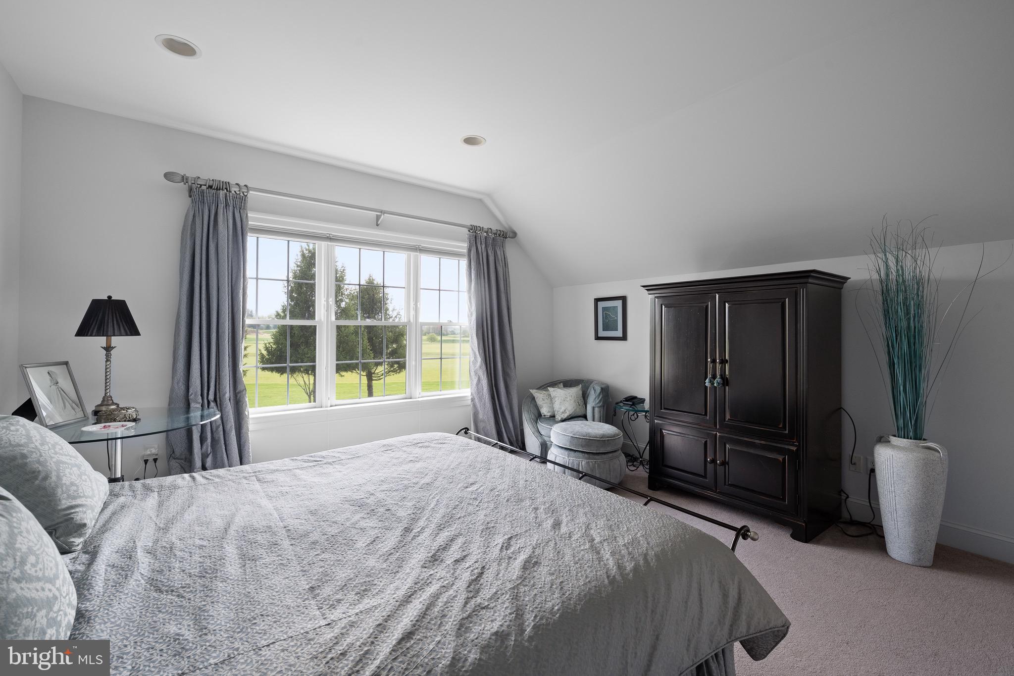 APPLEBROOK - Residential