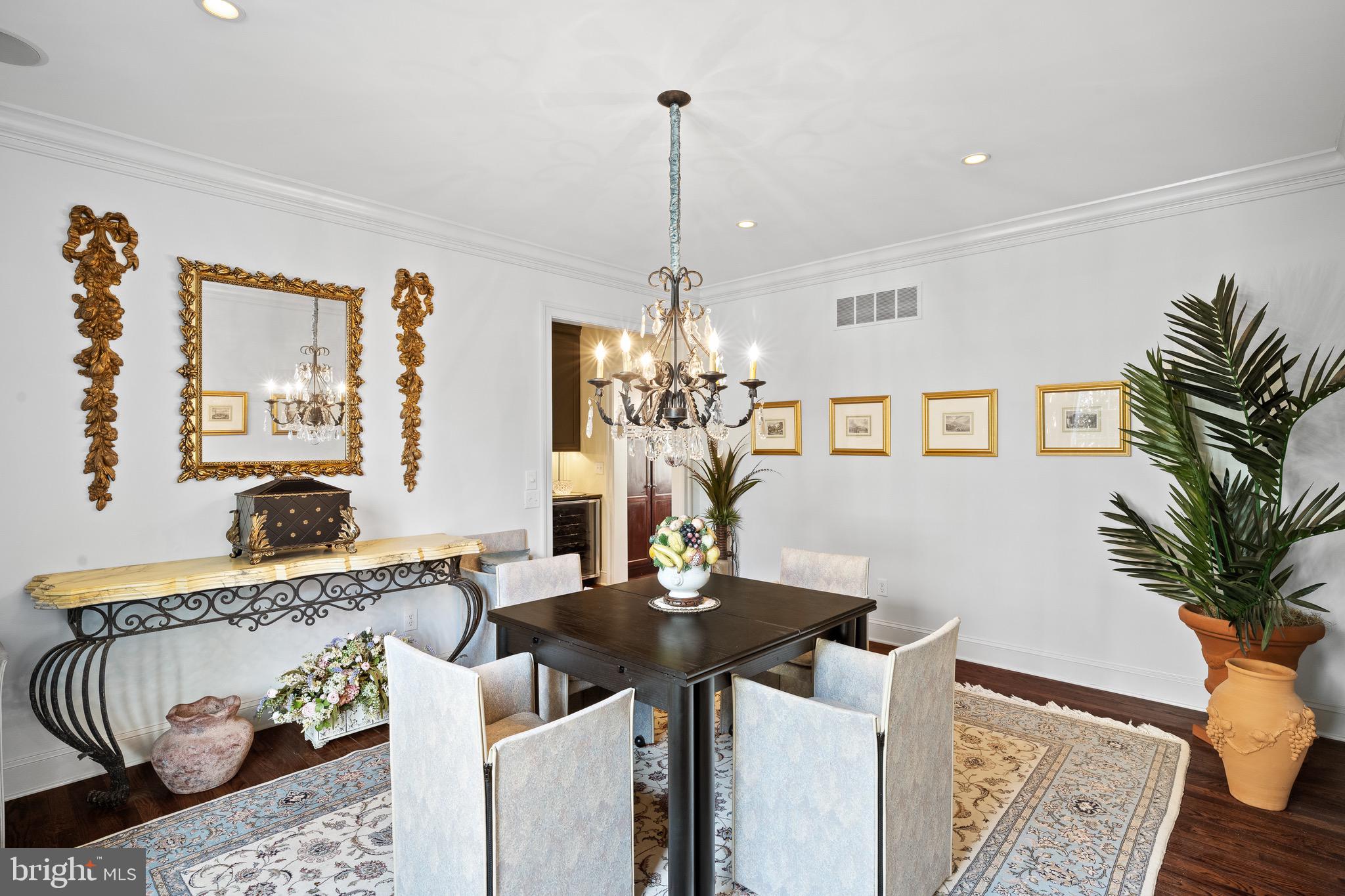 APPLEBROOK - Residential