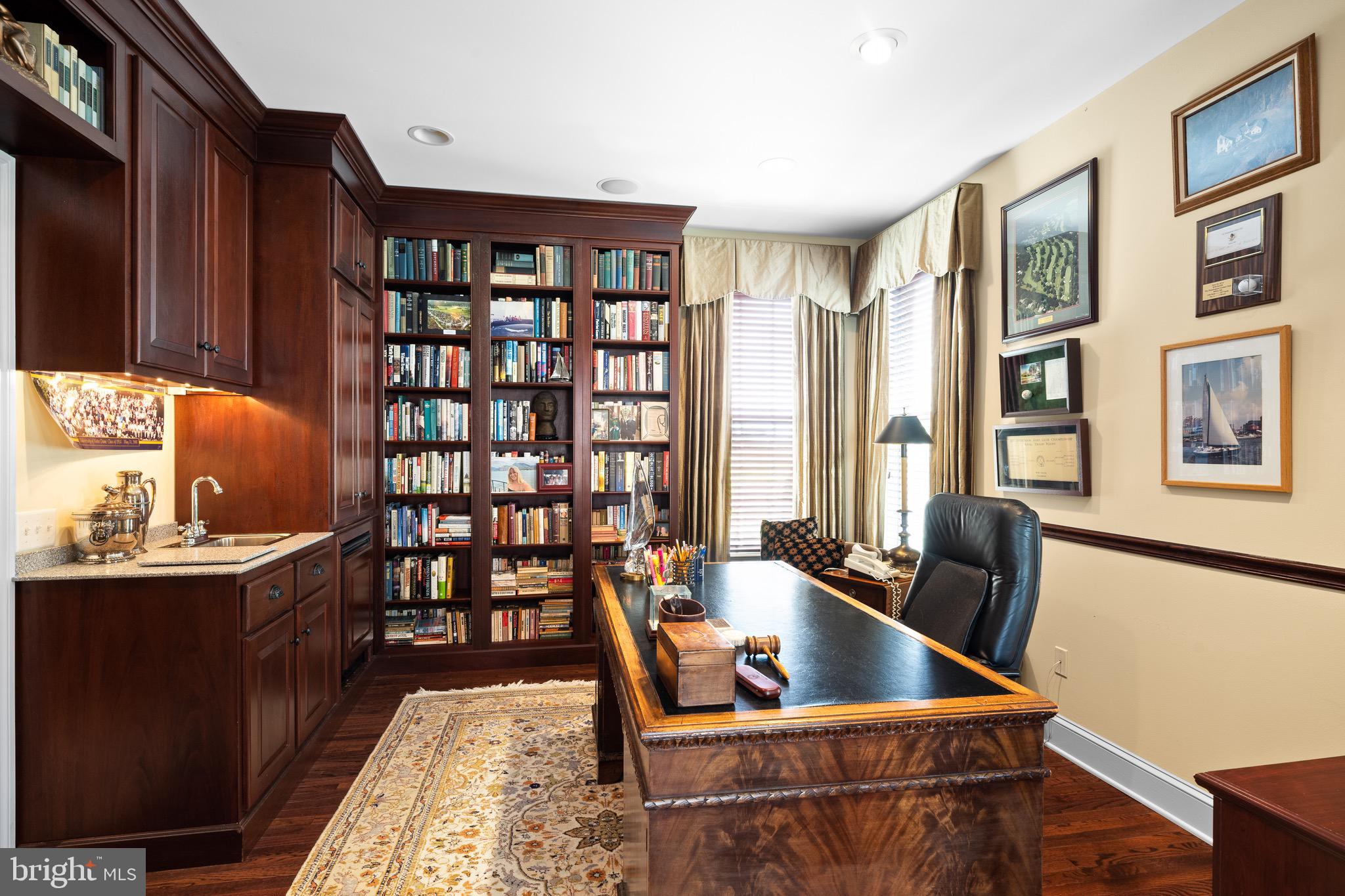 APPLEBROOK - Residential