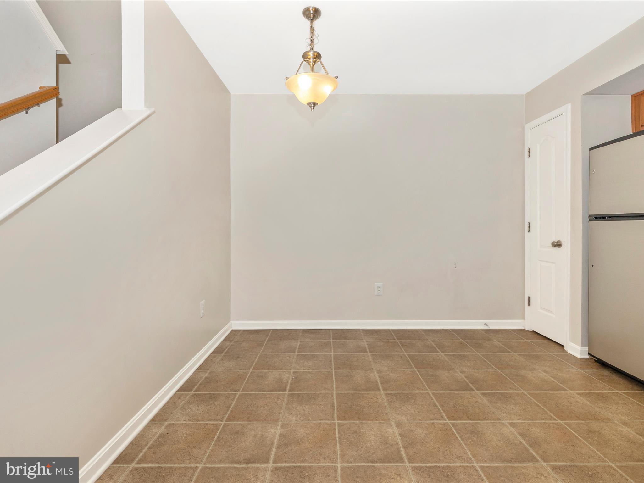 RESERVOIR RIDGE - Residential