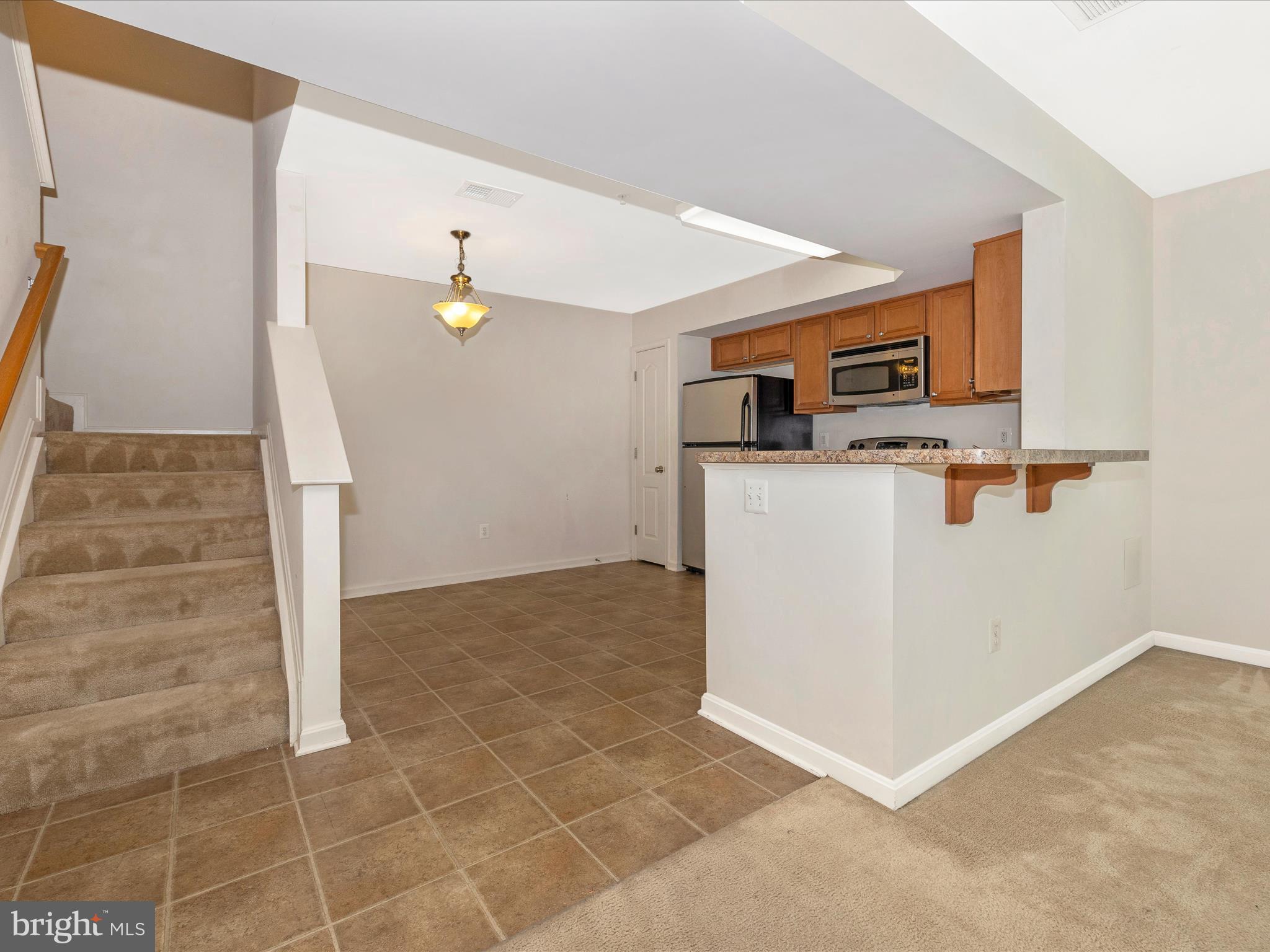 RESERVOIR RIDGE - Residential